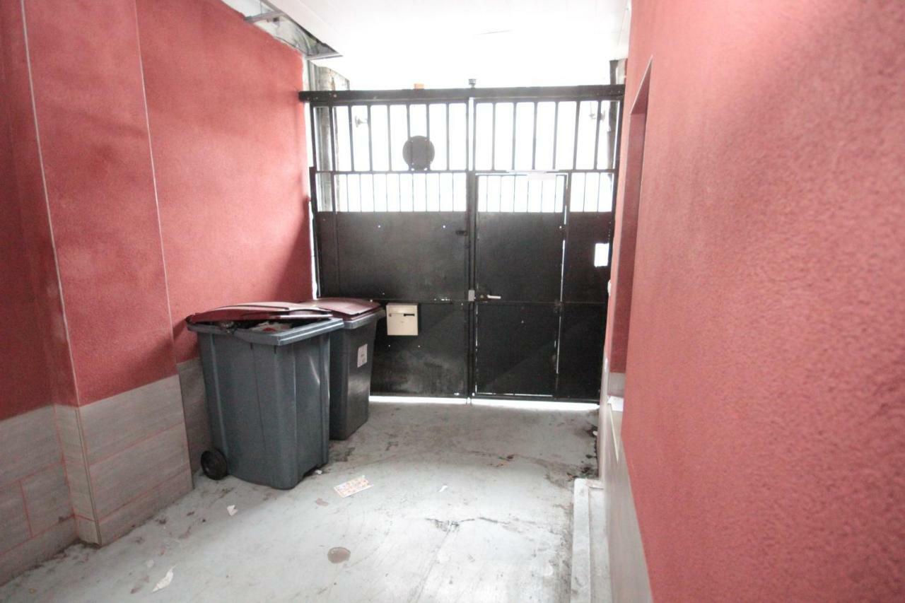 Ymmo 93500 Appartement Pantin Buitenkant foto